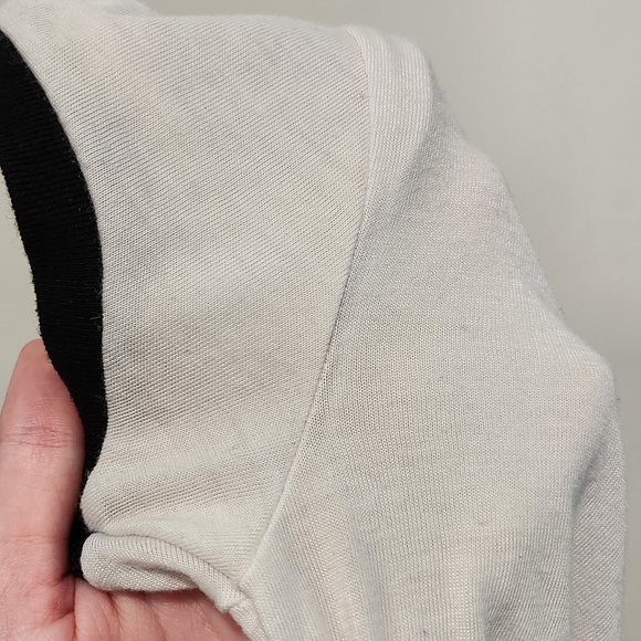 (PRICE IS FIRM!)Mighty Fine Peanuts Short Sleeve Tshirt With Snoopy Design - Picture 7 of 14